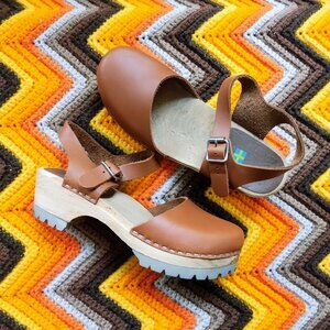 Mia Size 38 Clogs Freja Clogs Brown